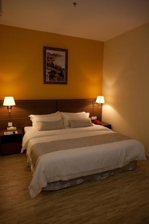 Pine Tree Hotel Batu Pahat Szoba fotó